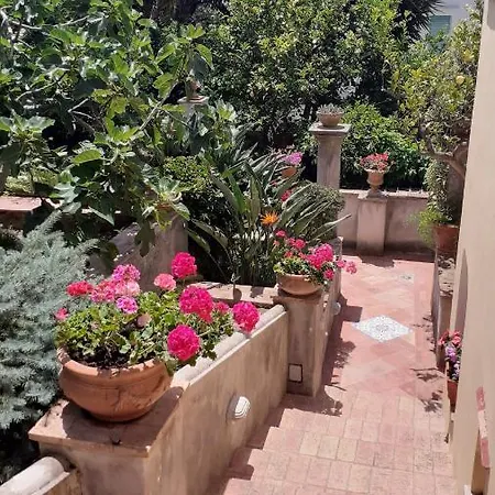 Dorothee 3* Capri